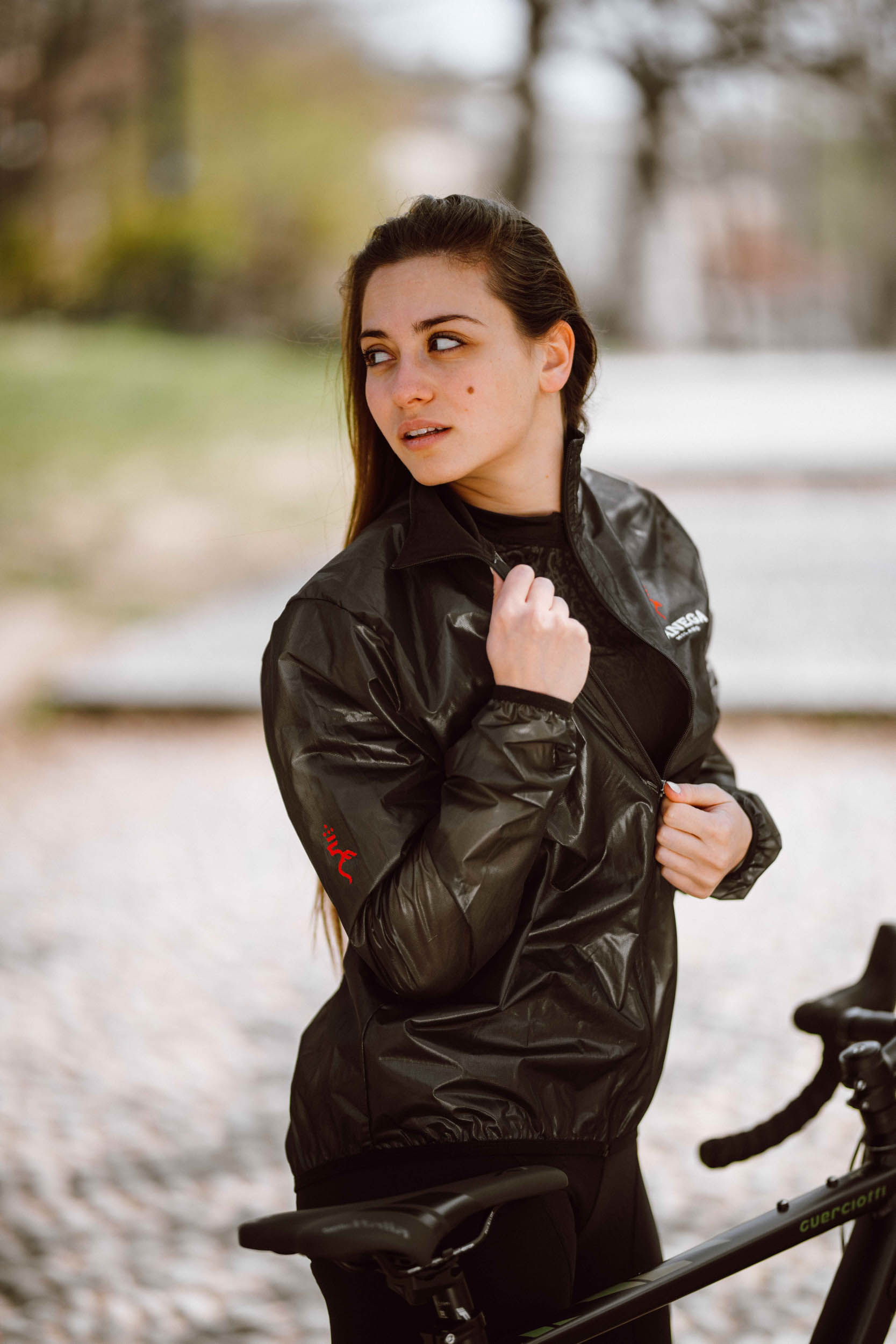 WINDPROOF VEST