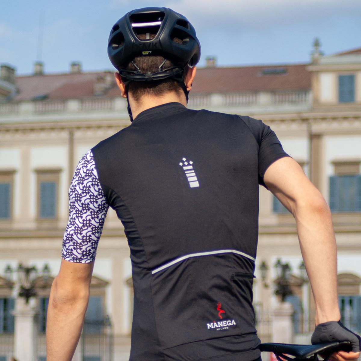 VINCI TOTAL BLACK